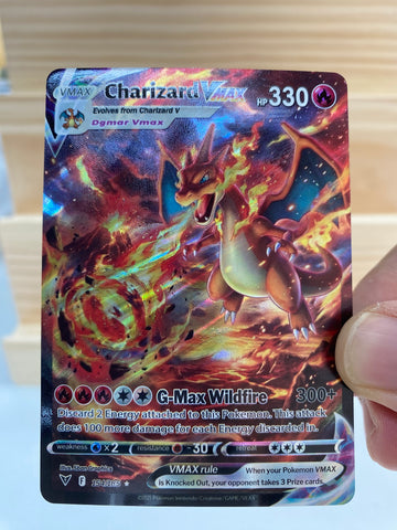 Charizard VMAX--Y003