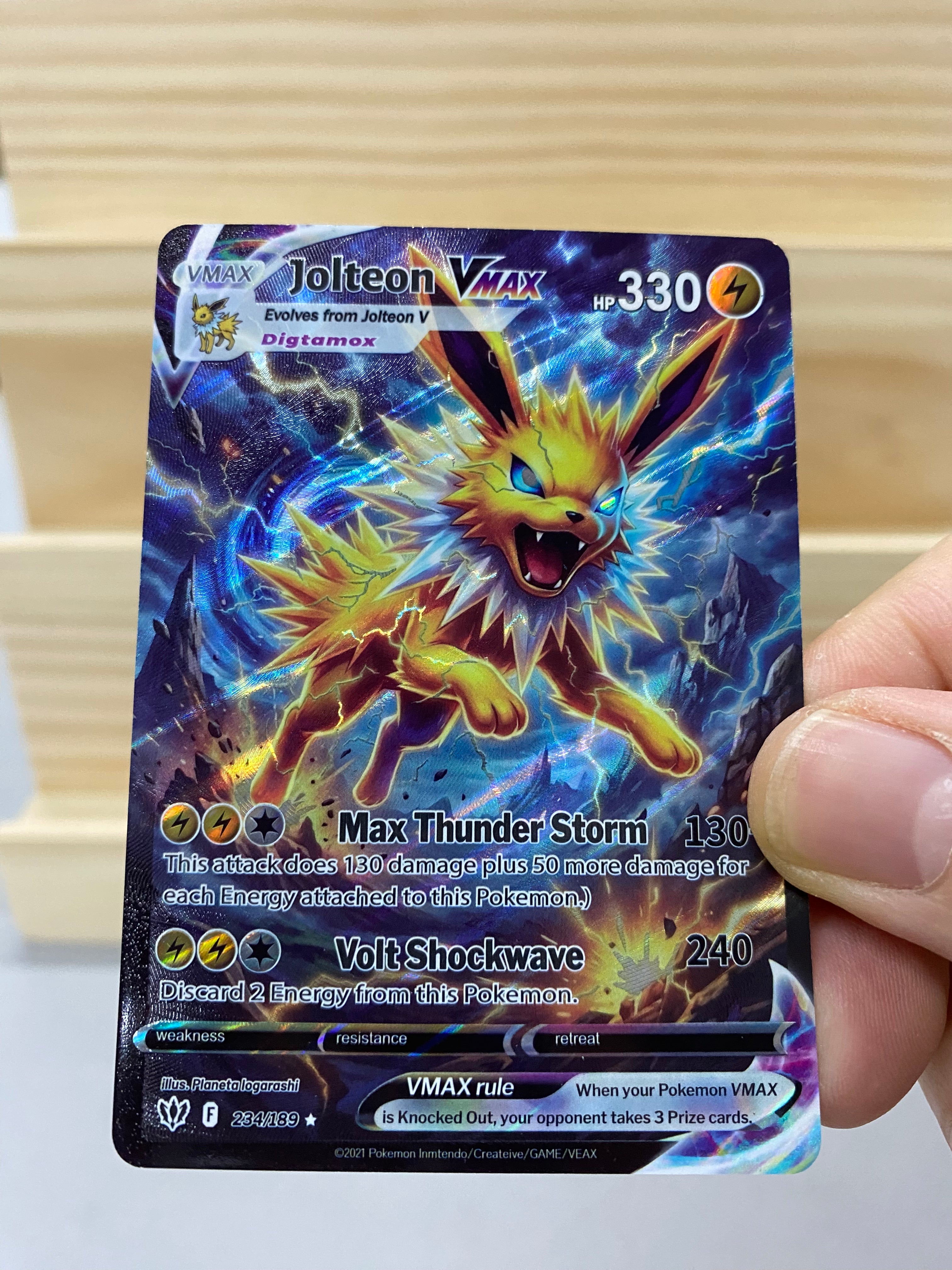 Jolteon VMAX--Y028