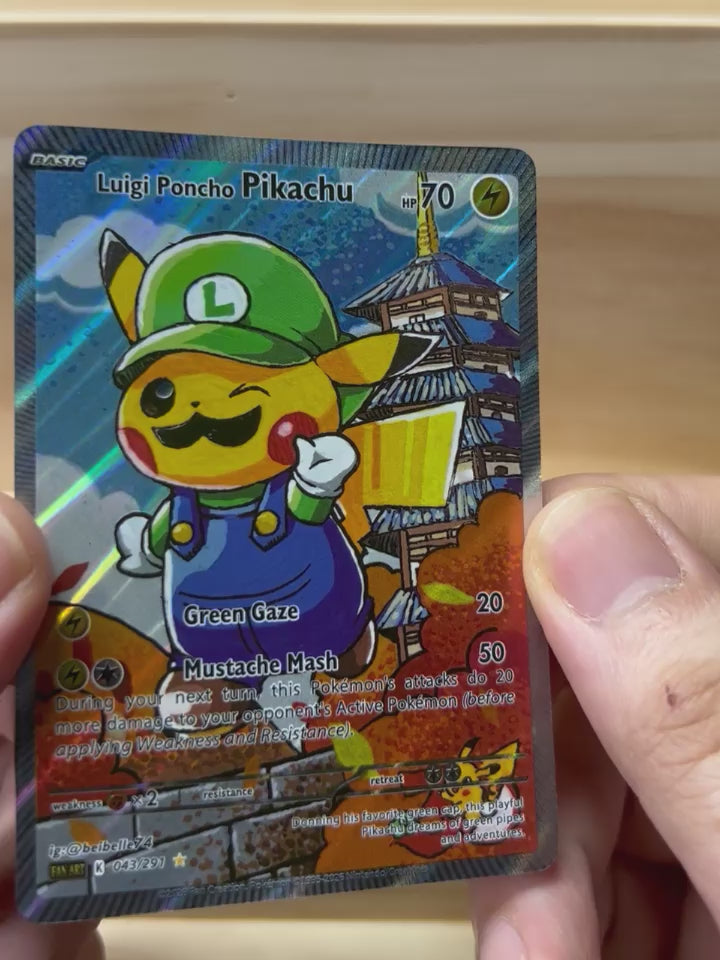 Luigi Poncho Pikachu*-Y527