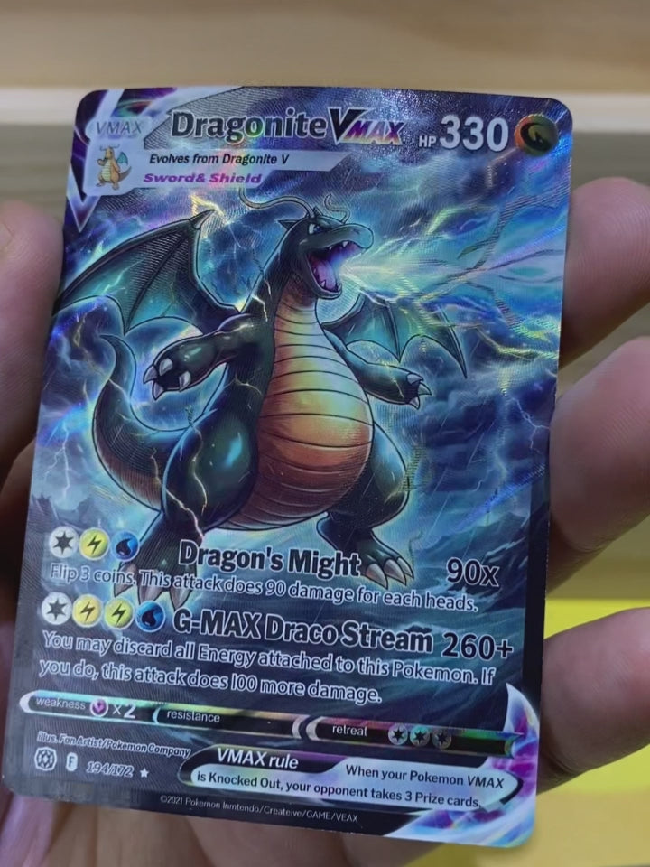 Dragonite VMAX--Y022